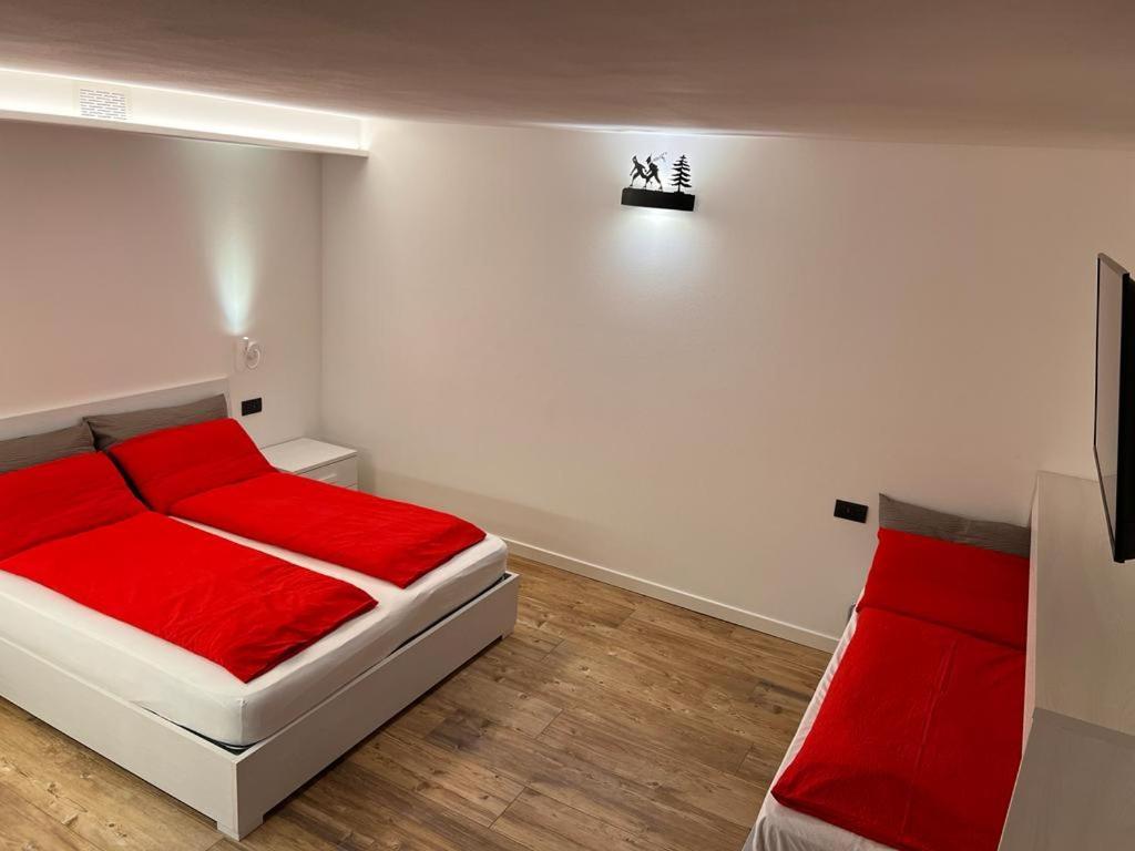 Chalet Dal Grant Livigno Exterior foto